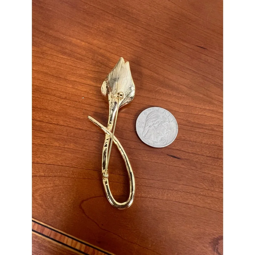 Vintage Gold Tone Calla Lily Brooch Faux Pearl Flower Pin Statement Jewelry